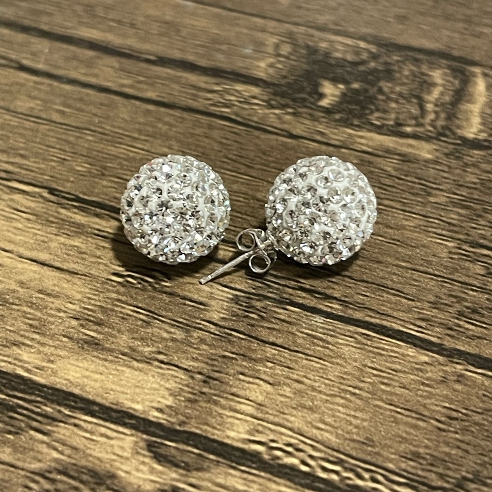 Swarovski Stud